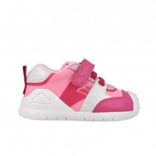First steps sneakers...