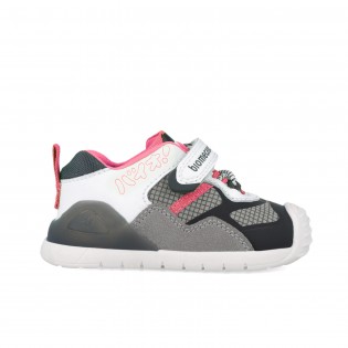 First steps sneakers...