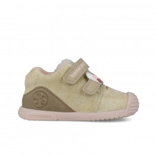 First steps sneakers...