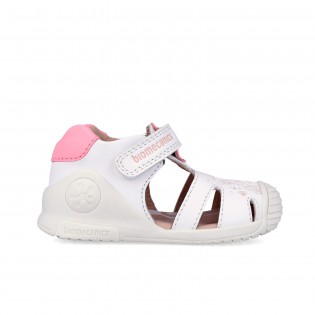 Sandalias para niña...