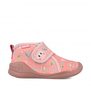 Zapatillas de casa rosas...