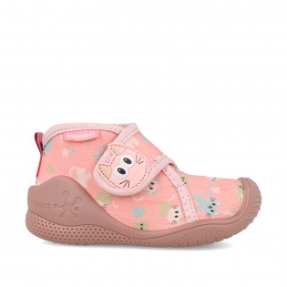 Zapatillas de casa rosas...