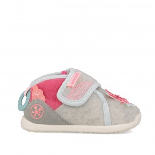 Easy-fit barefoot slippers