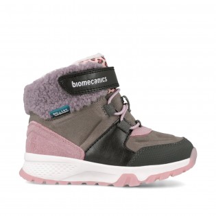 Girls’ flexible ankle boots...