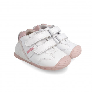 SNEAKERS FOR BABY GIRL...