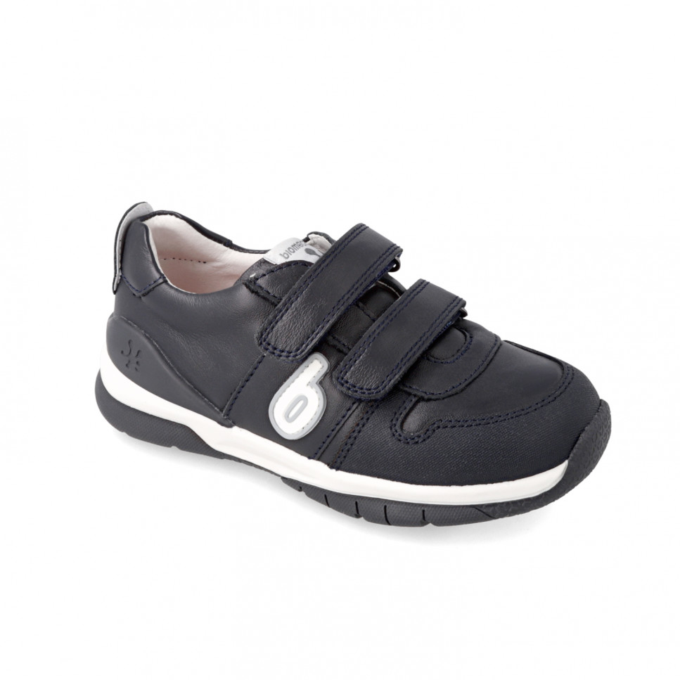 Sneakers for boy or girl 221006-A